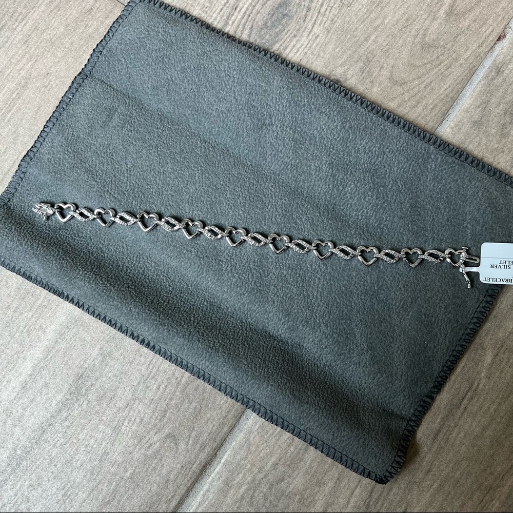 1/10 CTTW diamond sterling silver bracelet
